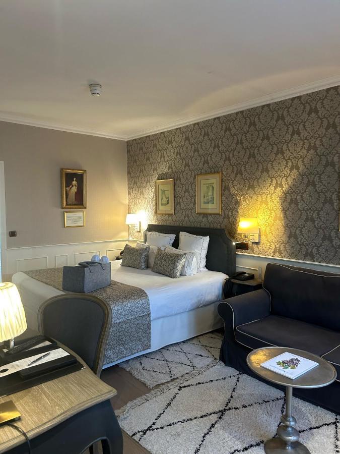 Hotel & Spa Le Grand Monarque, BW Premier Collection Шартр Екстер'єр фото
