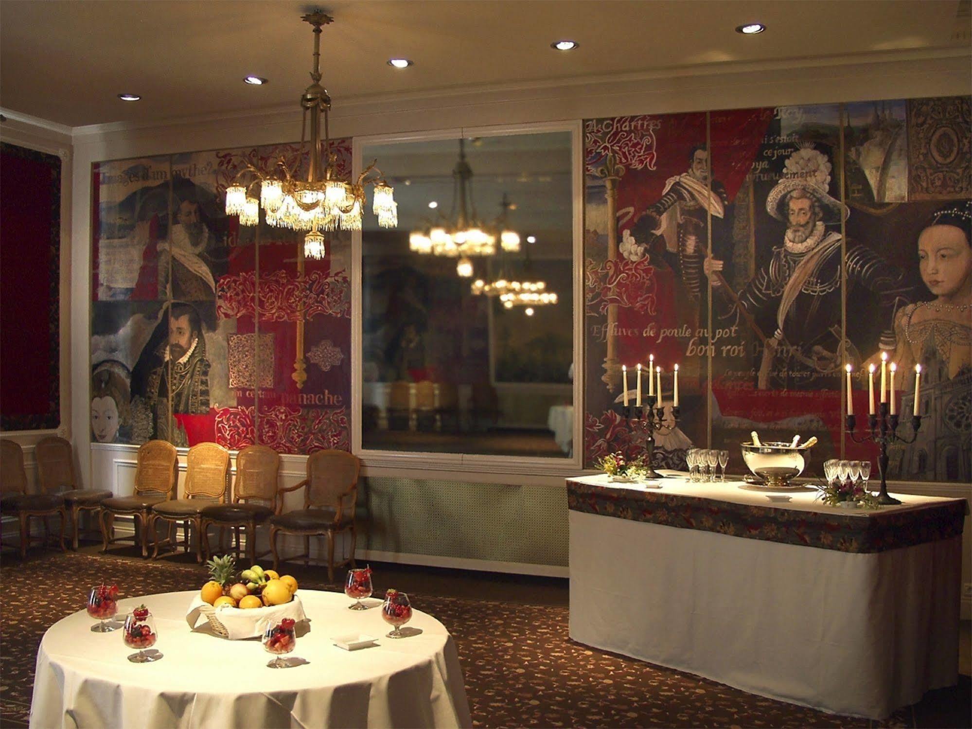 Hotel & Spa Le Grand Monarque, BW Premier Collection Шартр Ресторан фото